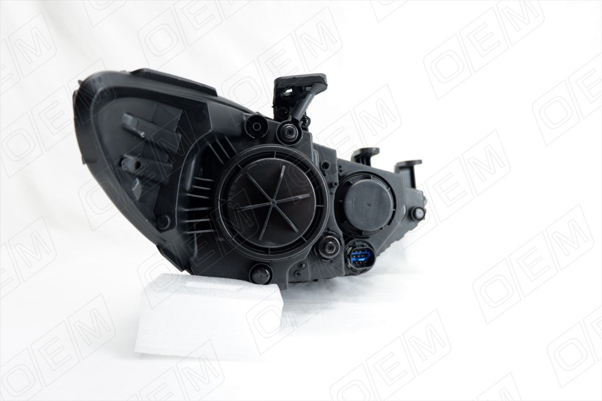 Фара левая Hyundai Elantra oem0010fl O.E.M.