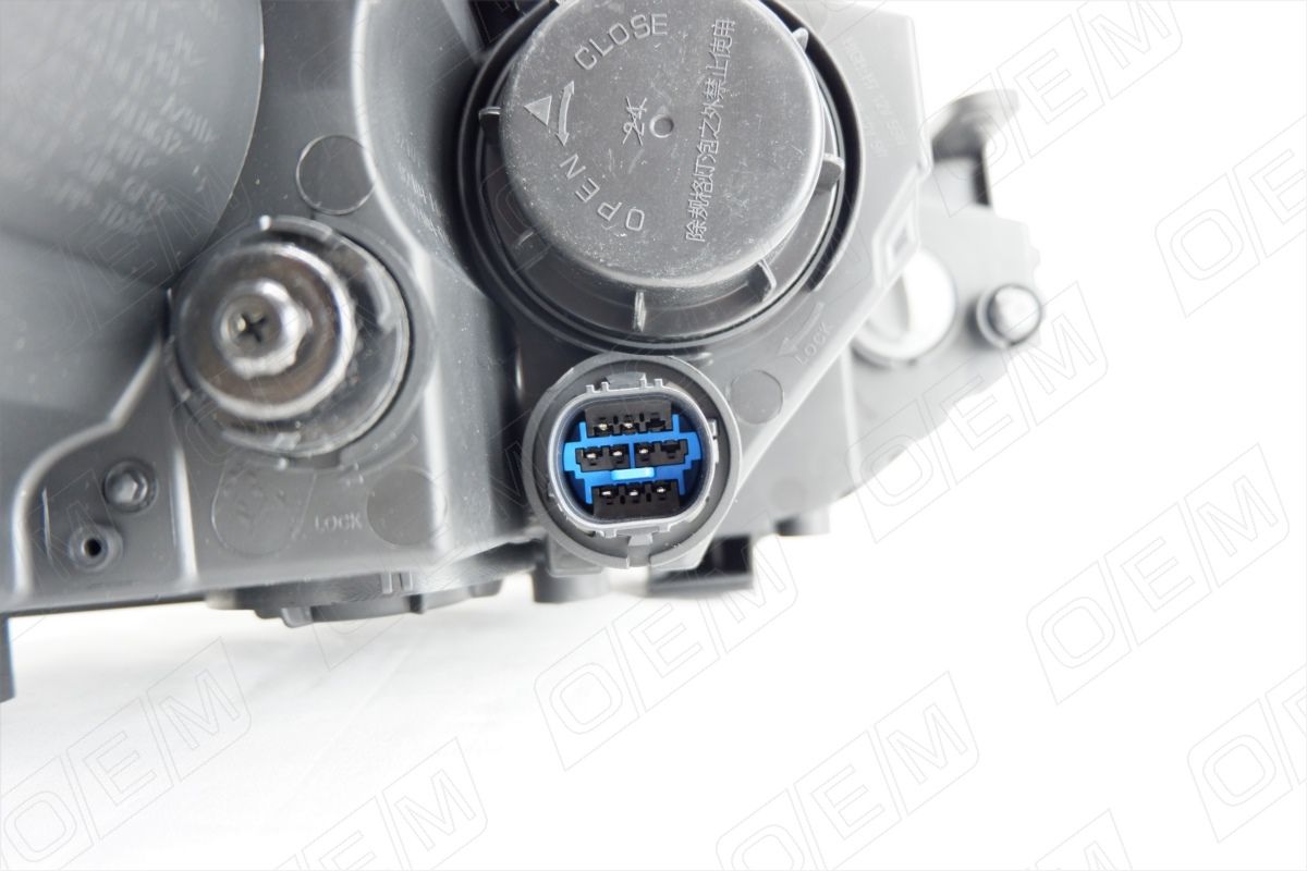 Фара левая Hyundai Elantra oem0010fl O.E.M.