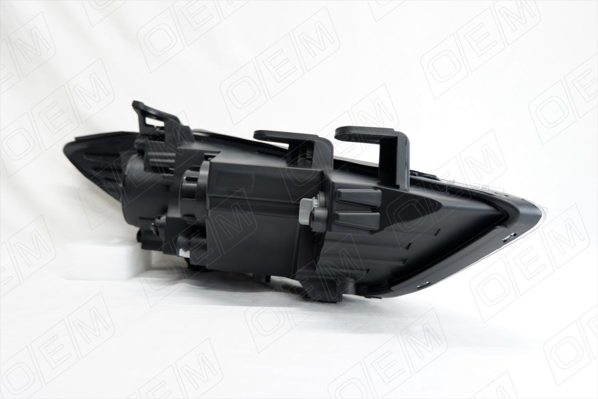 Фара левая Hyundai Elantra oem0010fl O.E.M.