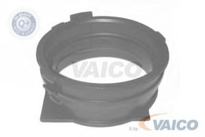 Рукав воздухозаборника, воздушный фильтр V30-0947 Vaico