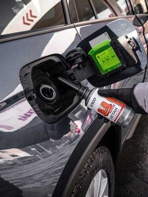 Цетан корректор присадка в дизельное топливо на 40 - 60 л LAVR, 310 мл / Ln2112