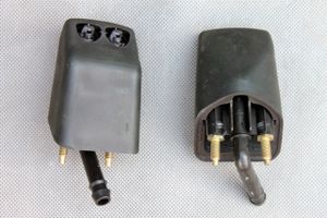 ФОРСУНКА ОМЫВАТЕЛЯ ФАР ЛЕВАЯ PAJERO III 00-02 mb41063l Sailing