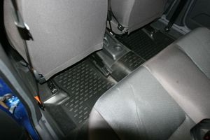 Комплект резиновых автомобильных ковриков в салон DAEWOO Nexia 1995-2007, 4 шт. (полиуретан) nlc1105210k Element Autofamily