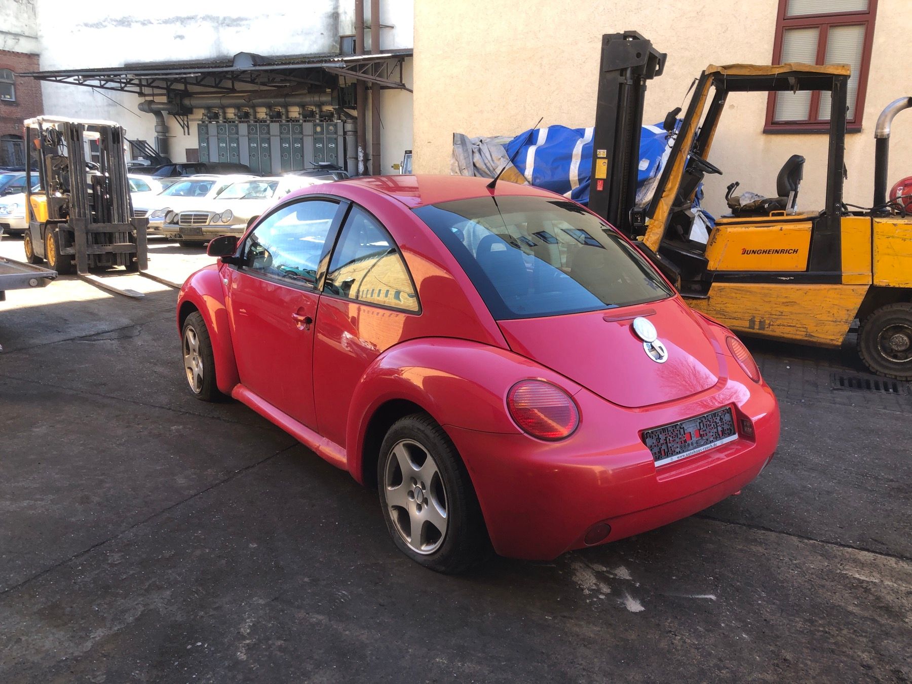 Б/У 06A121121C Корпус термостата Beetle 2 (1998-2010)  Проверочный срок устанавливается со дня прода by9a1797790 Б/У запчасти