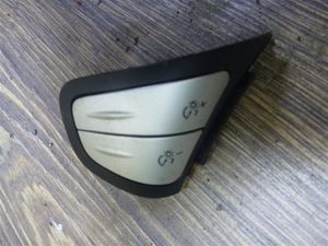 Б/у  252731CA0A кнопка в руль Infiniti FX37 2011 S51 VQ37VHR    252731CA0A Кнопка регулировки яркост bu3a13013 Б/У запчасти