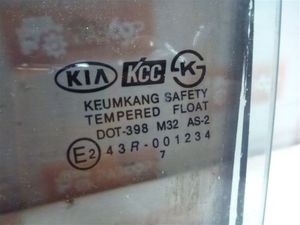 Б/у  43r-001234 стекло двери Kia Shuma 1998 S-1, лифтбек BF, 1.5  Задн. Лев. BU3A56421 Б/У запчасти