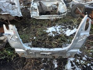 Б/у  S18D5600010DY Панель задка Chery IndiS 2012 DB SQR473  Задн. bu8a20802 Б/У запчасти