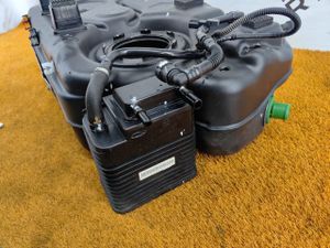 Б/у  155000396AA Бак топливный Chery Tiggo 7 PRO 2023  SQRE4T15C    Бак топливный в сборе с абсорбер by4k32932 Б/У запчасти