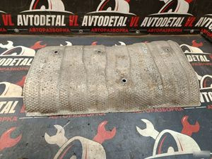 Б/у  5832768010 Экран глушителя Toyota Wish XE10 2003-2005 минивэн     Экран глушителя задний Тойота by4b5623 Б/У запчасти
