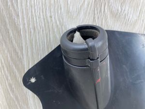Б/у  572562S000 Пыльник рулевой колонки Hyundai ix35       Пыльник рулевой рейки Hyundai Ix35 LM 2.0 by6j30572 Б/У запчасти