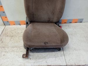 Б/у  8510154G00FJ4 Сиденье переднее правое Suzuki Liana 2001  1.6, R16A    Сузуки Лиана by7c266379 Б/У запчасти