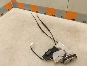 Б/у  A6205100 Замок двери задней левой Lifan X50 2017 W215 1.5, LF479Q2    2 контакта, Лифан X50 BY7C300863 Б/У запчасти