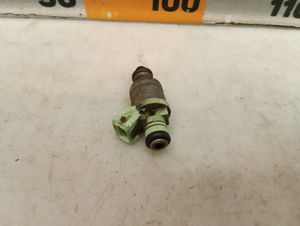 Б/у  25182453 Форсунка топливная Daewoo Nexia 2010 N150 1.6, F16D3 by7c374296 Б/У запчасти