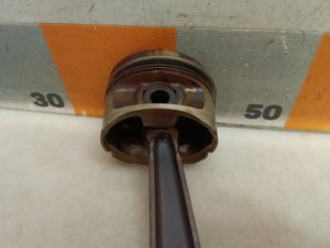 Б/у  0111AN Поршень с шатуном Iran Khodro Samand       1.8 LFX (XU7JB) by7c384619 Б/У запчасти