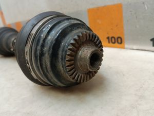 Б/у  31607591681 Привод передний левый BMW X1  E84     Шрус, полуось by7c402803 Б/У запчасти