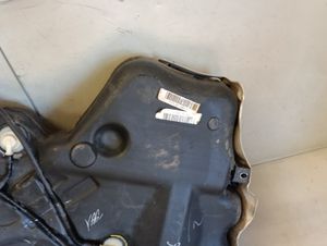 Б/у  1K0201085P Бак топливный Volkswagen Jetta  6     Бензобак by7c403905 Б/У запчасти