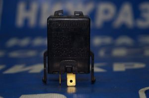 Б/У 95550FD000 Реле поворотов Kia RIO 1 2000-2005 DC      Реле поворотов bu5a51242 Б/У запчасти