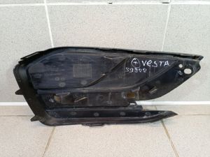 Б/у  8450040751 Заглушка бампера левая Lada Vesta       ЗАГЛУШКА ПТФ ЛЕВАЯ, Lada Vesta FL ПОСЛЕ 2022 bu4a97190 Б/У запчасти