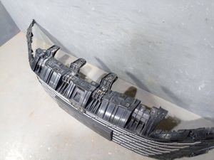 Б/у  C589F2713011423 решетка радиатора Changan Lamore       БЕЗ ЗНАЧКА, ТРЕЩИНА НА ЗАДНЕЙ ЧАСТИ bu4a100636 Б/У запчасти