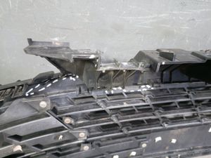 Б/у  C589F2713011423 решетка радиатора Changan Lamore       БЕЗ ЗНАЧКА, ТРЕЩИНА НА ЗАДНЕЙ ЧАСТИ bu4a100636 Б/У запчасти