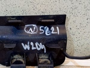 Б/у  A20488562239999 Заглушка буксировочного крюка Mercedes-Benz C-Class  W204     ЗАДНЕГО БАМПЕРА bu4a100783 Б/У запчасти