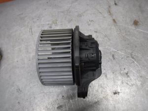 Б/у  21900811802000 моторчик отопителя ЛАДА Калина 2013 2 21127    мотор печки, печка, вентилятор пе bu1a20616 Б/У запчасти