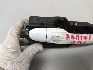 Б/у  806706656R Ручка двери Renault Kaptur 2018  F4R  Перед. Прав. Цвет GLACIER WHITE 369 bu1a54442 Б/У запчасти
