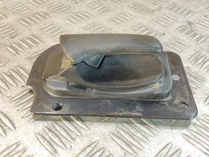 Б/у  Ручка двери внутренняя передняя правая OPEL Vectra  X18XE by6lyt0122363 Б/У запчасти