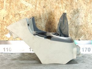 Б/у  Накладка консоли LIFAN Smily 320 LF479Q3-B by6lyt0032501 Б/У запчасти