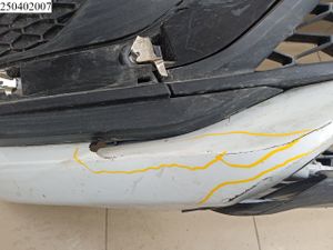 Б/у  8450040054 Бампер передний VAZ Lada Vesta 2015- by6250402007 Б/У запчасти