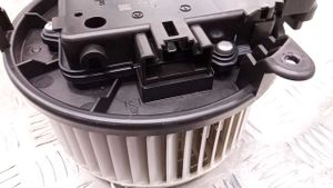 Б/у  84392186 Моторчик печки Chevrolet by8j0000172356 Б/У запчасти