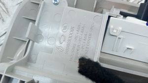 Б/у  969806524R Плафон салонный Renault  Плафон салонный передний RENAULT  Koleos II Плафон салонный by8j0000189475 Б/У запчасти