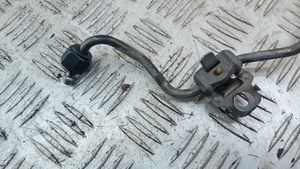 Б/у  2054493 Трубка топливная Ford  2.0L Duratorq ОТ ТНВД К РАМПЕ 2.0L Duratorq ОТ ТНВД К РАМПЕ by8j0000189706 Б/У запчасти