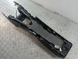 Б/у  3C2 863 243 H 1QB Консоль Volkswagen Passat (B6) 2005-2010 АКПП ЦЕНТРАЛЬНАЯ, В СБОРЕ КАК НА ФОТ by8j0000183735 Б/У запчасти