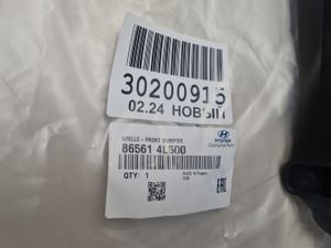 Б/у   865614L500 Решётка в бампер центральная для Hyundai Solaris 2010-2017 by1a326733 Б/У запчасти