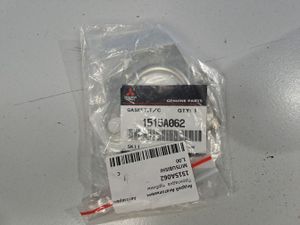 Б/у   1515A062 Прокладка турбокомпрессора (турбины) для Mitsubishi Pajero Montero Sport KH 2008-2015 by1a332601 Б/У запчасти