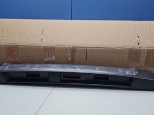 Б/у   848101807R Накладка двери багажника для Renault Duster 2021- by1a348619 Б/У запчасти