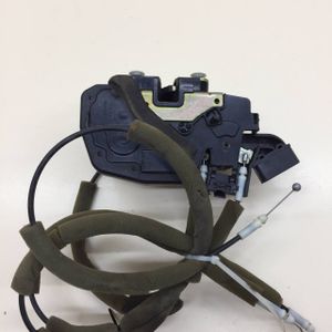 Б/у  82500JK00A Замок двери задней правой Infiniti G35 V36 2006-2009 Оригинал. 2 контакта.  внутренн by1h586093 Б/У запчасти