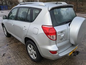 Б/У 5196142040 Крюк буксировочный ToyotaRav4 3 (2005-2016) by9g1655908 Б/У запчасти