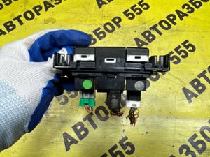 Б/у  299113125 Кнопка обогрева сидений Hyundai Santa Fe 2 D4HB 2012  Артикул: 30173 by3l30173 Б/У запчасти