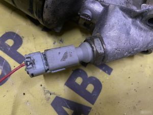 Б/у  1103N6 Кронштейн масляного фильтра Peugeot 307    Артикул: 6561
Двигатель 2.0 by3l6561 Б/У запчасти