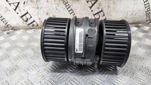 Б/у  272109961R Моторчик печки (вентилятор отопителя) Renault Scenic 3 (2009-2013) 2013 bu6ap2737983 Б/У запчасти