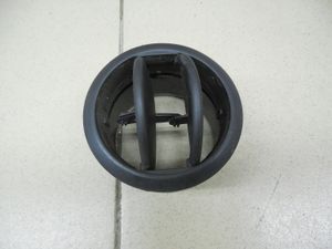 Б/у  21900810404000 Дефлектор воздушный VAZ Lada Granta 2011> FL by7a401100 Б/У запчасти
