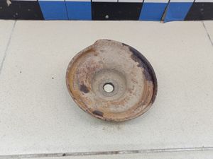 Б/у  8200808455 Опора задней пружины верхняя RENAULT Duster 2012> RR by7a407638 Б/У запчасти