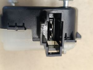 Б/у  3B0810773D Активатор замка крышки бензобака SKODA Octavia (A4 1U-) 2000-2011 by7a373344 Б/У запчасти