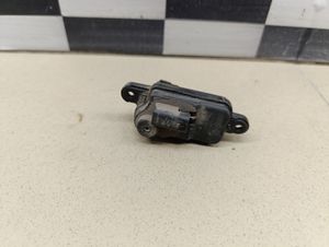 Б/у  510810773 Активатор замка крышки бензобака SKODA Rapid 2013> by7a422577 Б/У запчасти