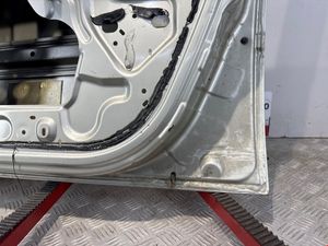 Б/у  801013696R Дверь передняя правая Renault Logan 1 (2004-2015) 2005 Седан 5МКПП bu6a2209149 Б/У запчасти