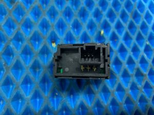 Б/у  25190-95F0A Кнопка корректора фар Nissan Almera Classic B10 QG16 2008  Артикул: 10401




Nissa by4l10401 Б/У запчасти